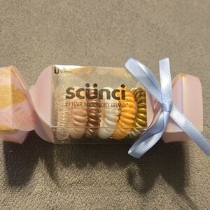 NWT Scunci 6pc Hair Spirals Gift Set (Gold, White, and Pink)